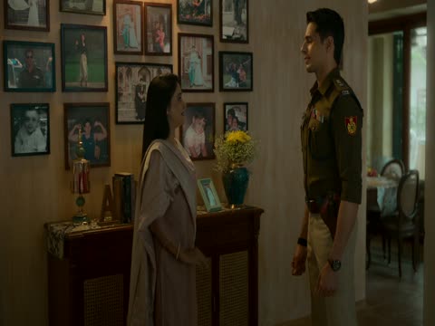 Indian Police Force 2024 S1Ep1 Delhi Police Raising Day Episode 1 Hindi thumb